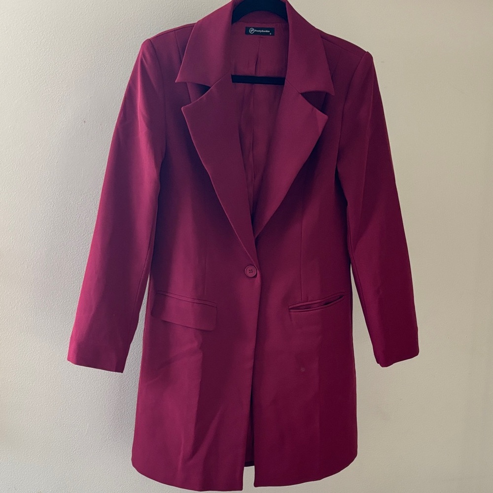 Elegant Burgundy Blazer